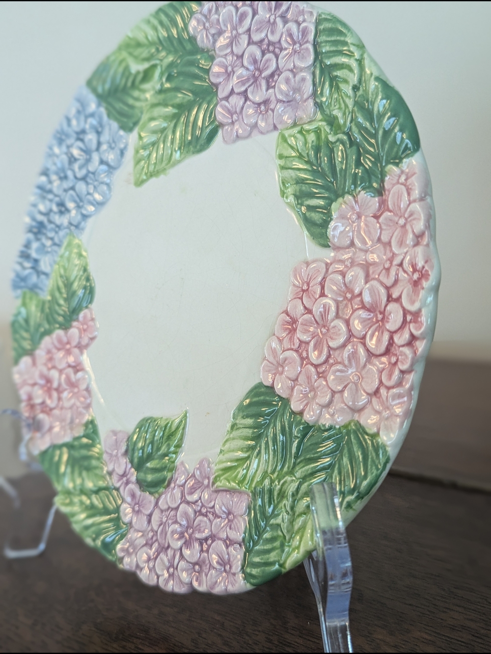 Hydrangea Plate | Majolica Style Embossed Floral Decor 1992 CBK Ltd